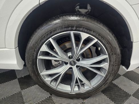 Certified 2025 Audi Q8 Premium Plus w/ Premium Plus Package image 21