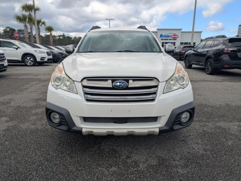 Used 2014 Subaru Outback 2.5i Limited image 9