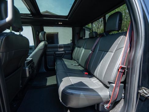 Used 2018 Ford F150 XLT w/ Equipment Group 302A Luxury AWD/4WD image 18