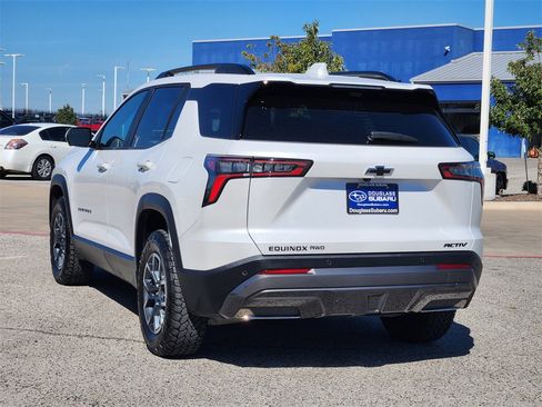 Used 2025 Chevrolet Equinox ACTIV w/ Safety and Technology Package image 4