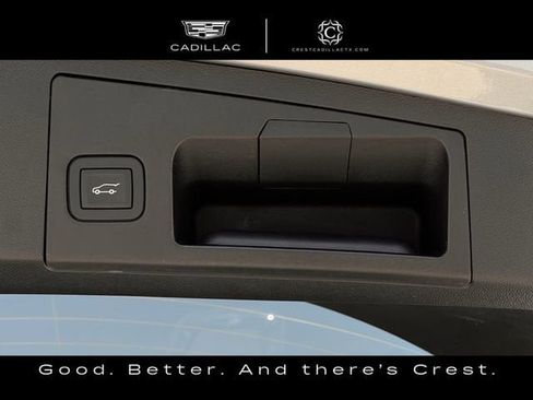 Used 2025 Cadillac XT4 Sport w/ LPO, Floor Liner Package FWD image 31