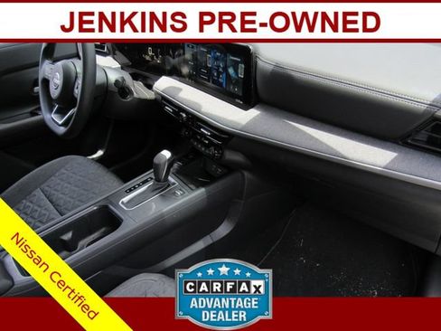 Certified 2026 Nissan Kicks SV w/ Charging Package FWD image 10