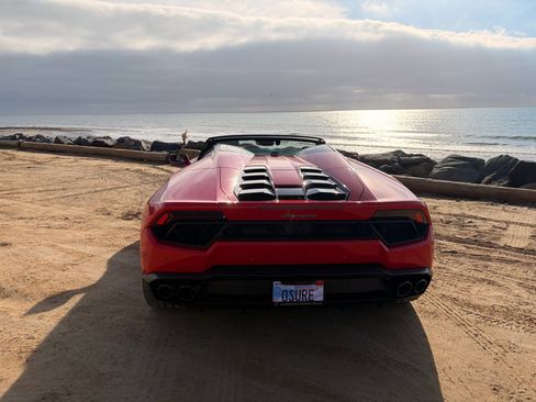 Used 2019 Lamborghini Huracan LP 580-2 image 33