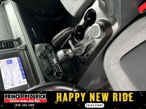 Used 2022 Ford Bronco Big Bend w/ Sasquatch Package image 6