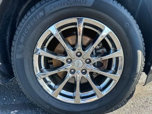 Used 2017 Nissan Murano SL w/ SL Technology Package AWD/4WD image 11