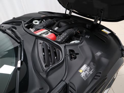 Certified 2025 Ferrari Purosangue image 21