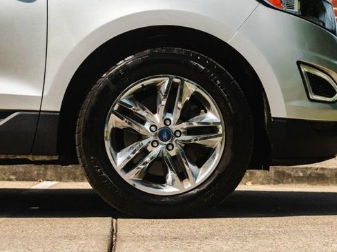 Used 2016 Ford Edge SEL w/ Equipment Group 201A AWD/4WD image 21