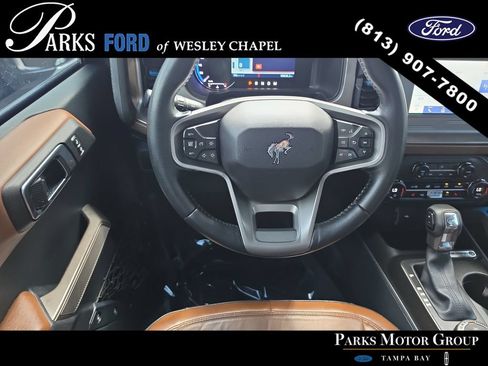 Certified 2023 Ford Bronco Outer Banks AWD/4WD image 11