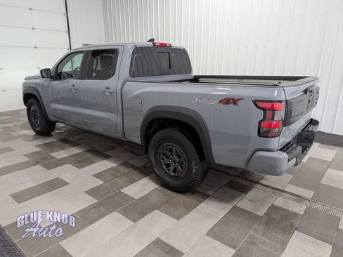 Used 2025 Nissan Frontier PRO-4X w/ Pro Convenience Package AWD/4WD image 2
