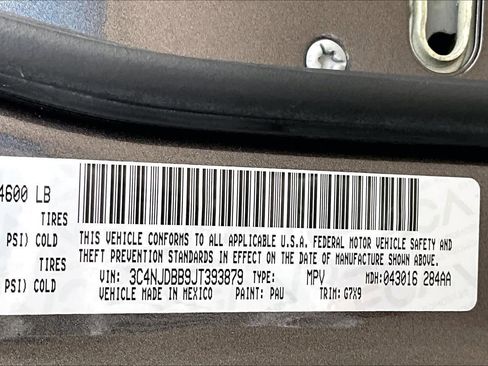 Used 2018 Jeep Compass Latitude w/ Popular Equipment Group image 36