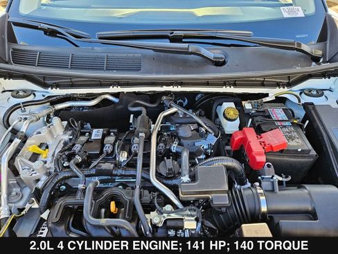 New 2026 Nissan Kicks SR w/ SR Premium Package FWD image 32