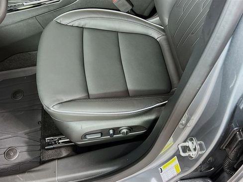 New 2026 Buick Encore GX Avenir w/ Avenir Technology Package image 18