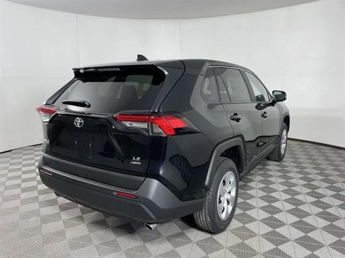 New 2025 Toyota RAV4 LE image 7