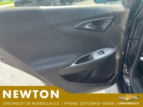 Used 2025 Chevrolet Malibu RS FWD image 33