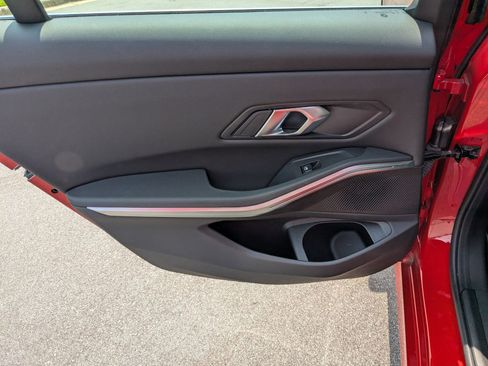 Certified 2024 BMW 330i Sedan image 28