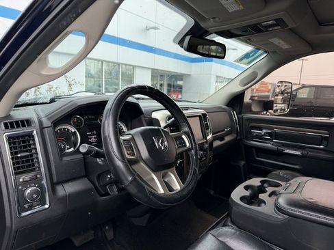 Used 2014 RAM 3500 Laramie image 6