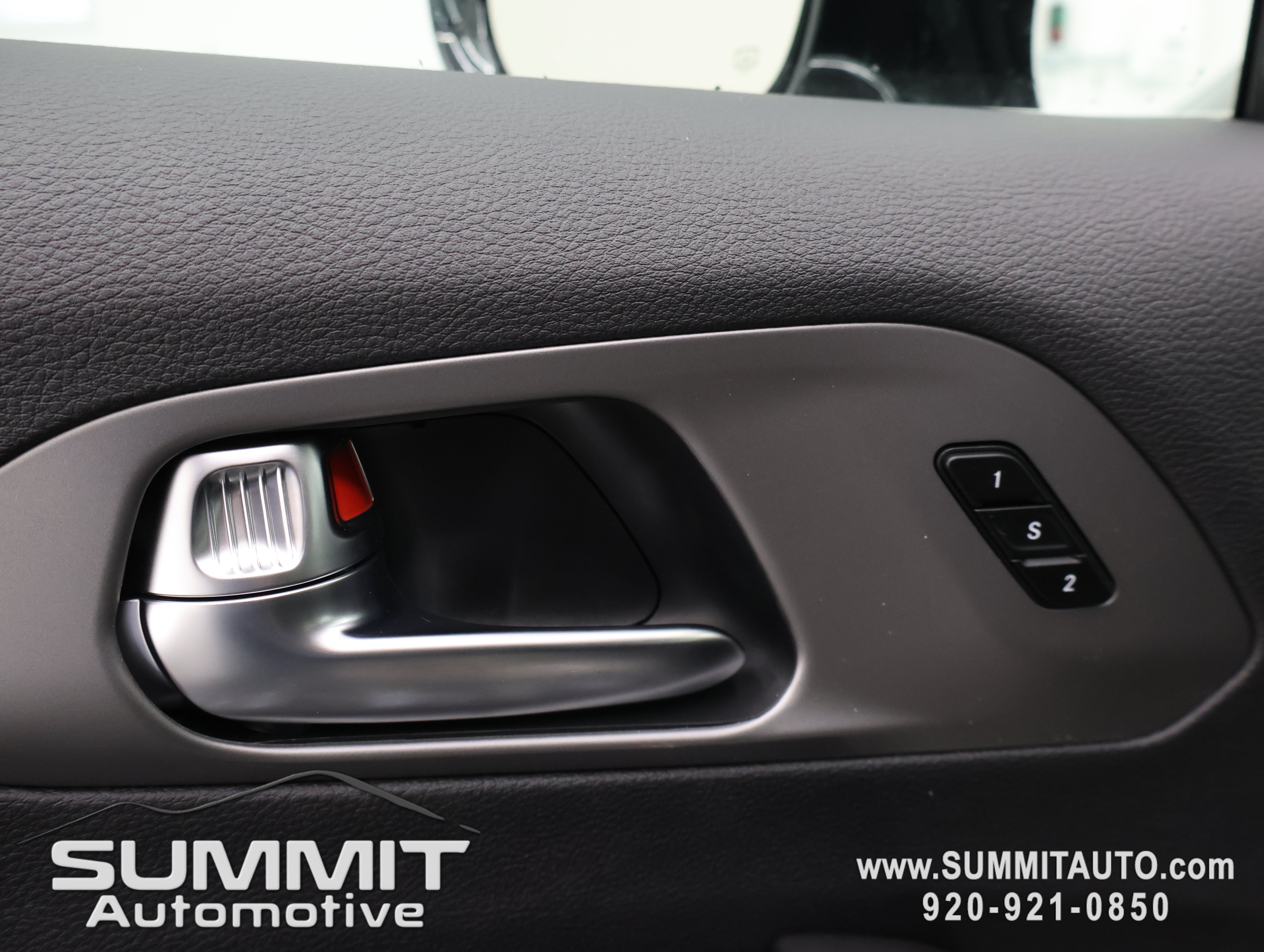 New 2027 Chrysler Pacifica Select AWD/4WD image 46