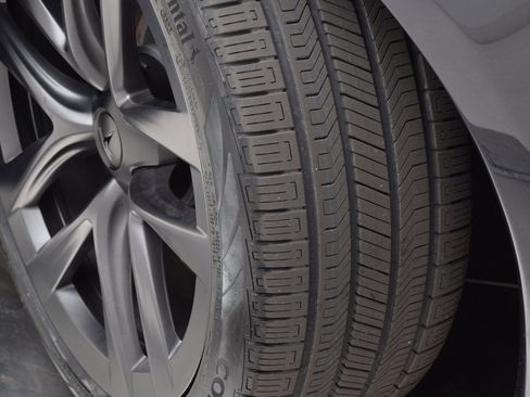 Used 2024 Tesla Model S Plaid image 26