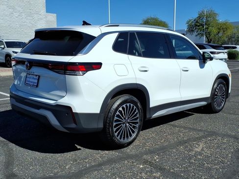 New 2025 Volkswagen Tiguan S image 5