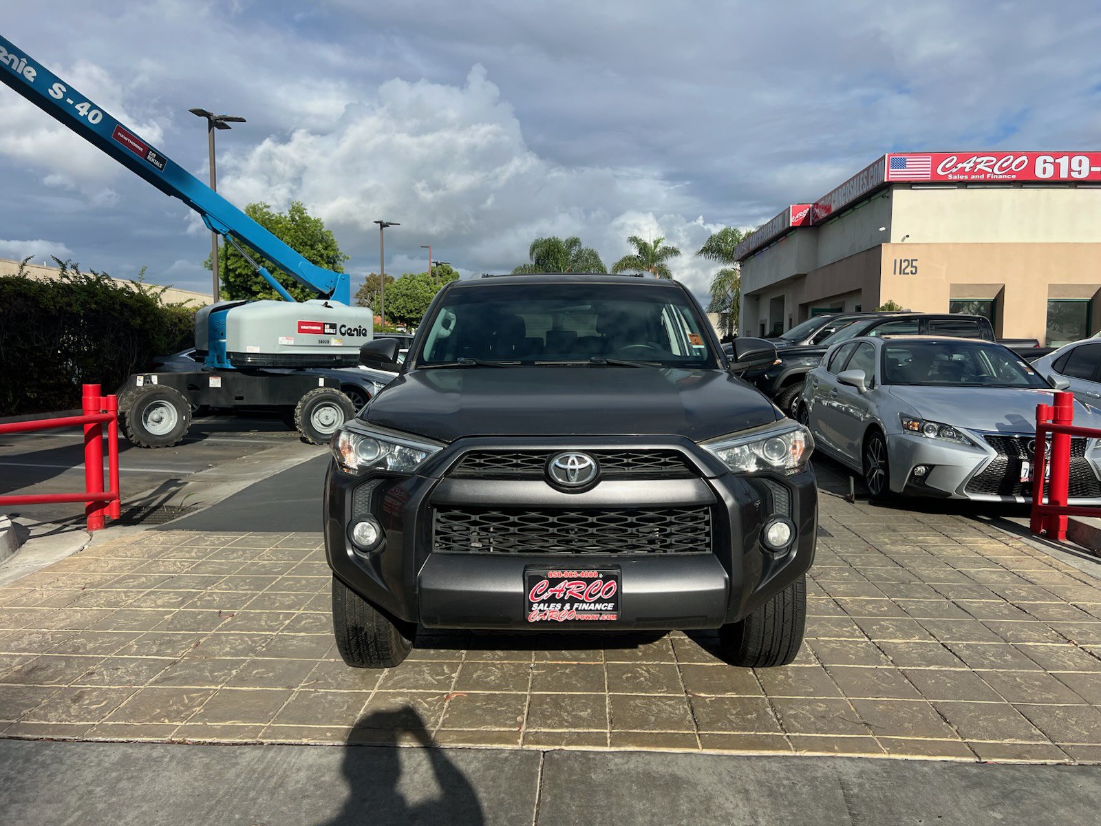 Used 2018 Toyota 4Runner SR5 RWD image 3