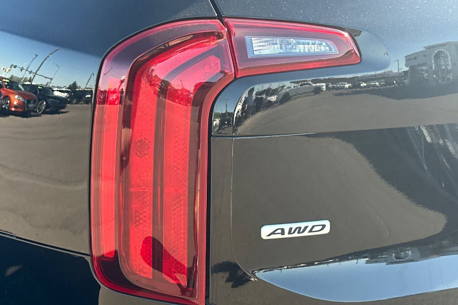 Used 2022 Kia Telluride S AWD/4WD image 33