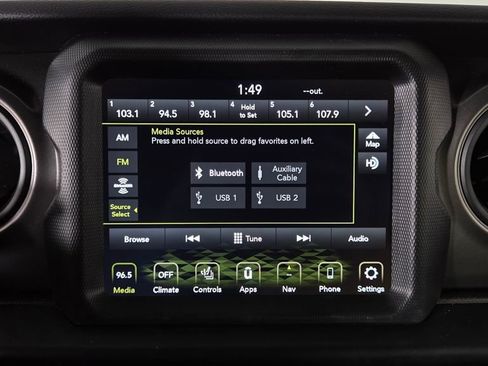 Used 2022 Jeep Gladiator Willys image 21