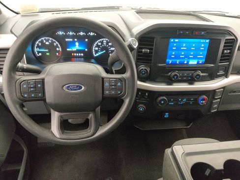 Used 2022 Ford F150 XLT w/ Trailer Tow Package RWD image 22