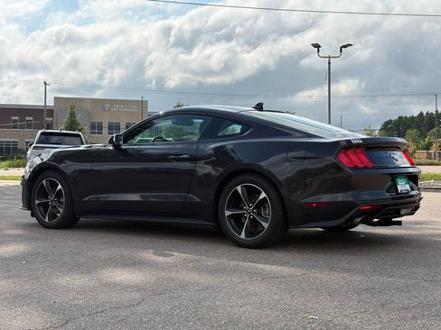 Used 2023 Ford Mustang Coupe RWD image 6