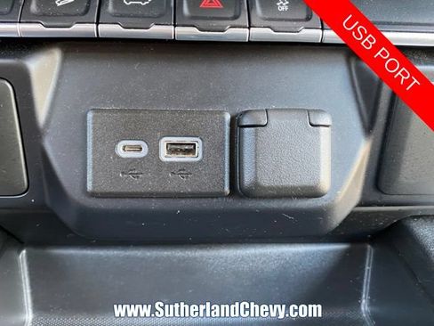 Used 2021 Chevrolet Silverado 1500 LT Trail Boss w/ LPO, Dark Essentials Package AWD/4WD image 36