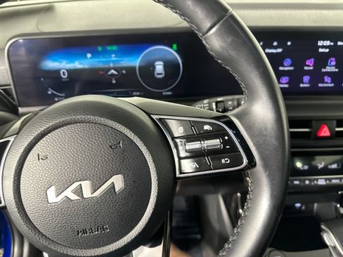 Used 2025 Kia Seltos X-Line AWD/4WD image 14