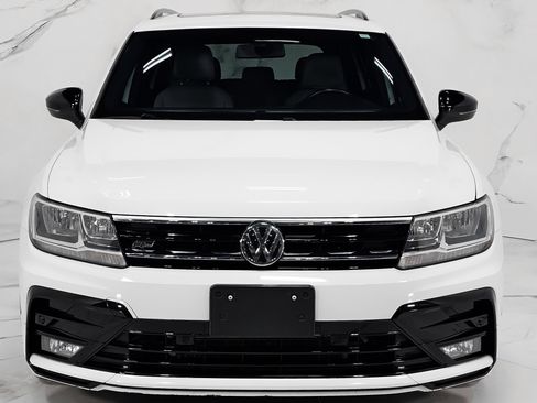 Used 2020 Volkswagen Tiguan SE R-Line image 13