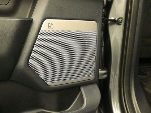 Used 2022 Ford F150 XLT w/ Equipment Group 302A High image 13