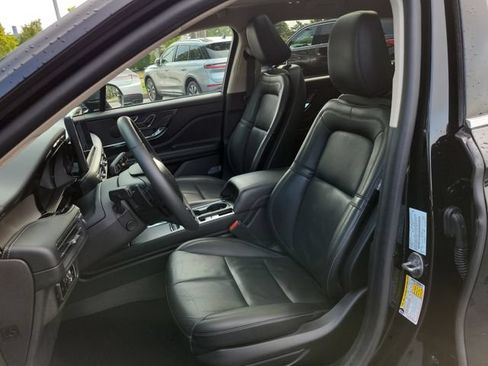 Certified 2024 Lincoln Corsair Reserve w/ Equipment Group 201A AWD/4WD image 6