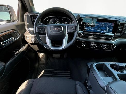 Used 2023 GMC Sierra 1500 Elevation image 10