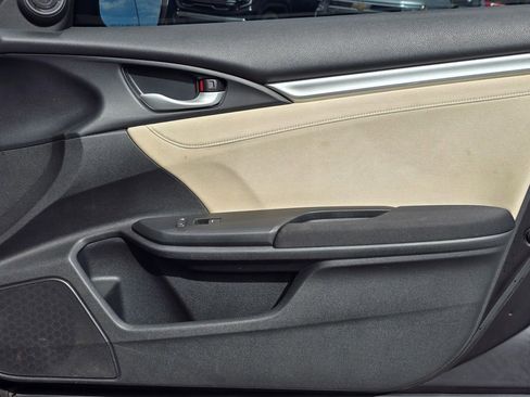 Used 2018 Honda Civic EX image 46