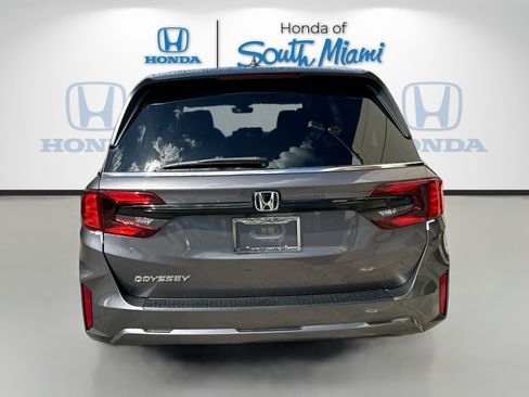 New 2026 Honda Odyssey EX-L image 5