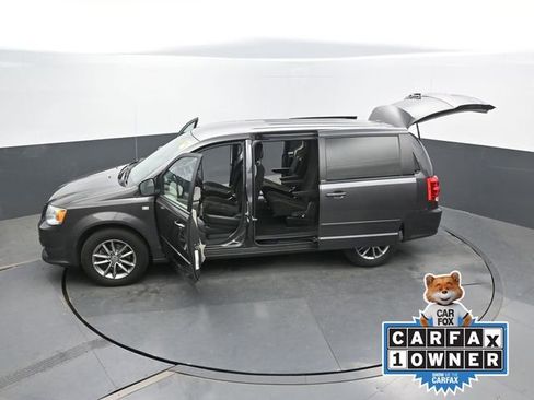 Used 2014 Dodge Grand Caravan SE FWD image 55