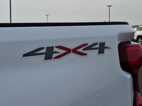 Certified 2024 Chevrolet Silverado 2500 Custom w/ Custom Convenience Package image 31