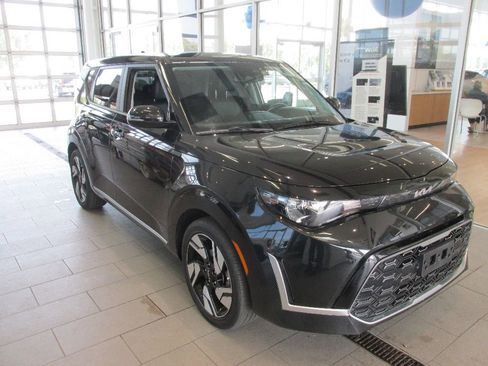 Used 2023 Kia Soul GT-Line image 9