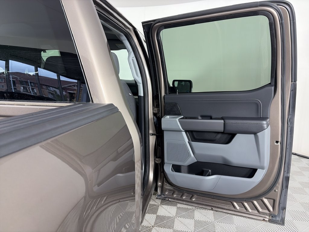 Used 2021 Ford F150 XLT w/ Equipment Group 301A Mid AWD/4WD image 27