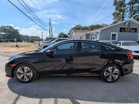 Used 2017 Honda Civic EX-L image 3