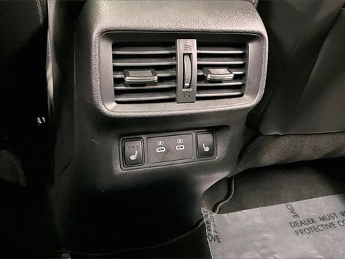 Used 2025 Nissan Murano Platinum image 30