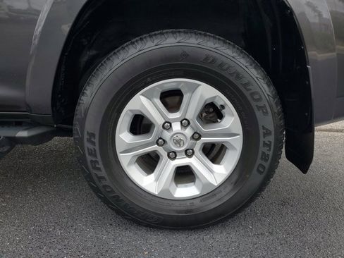 Used 2023 Toyota 4Runner SR5 Premium image 6