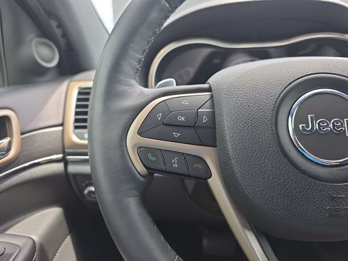 Used 2015 Jeep Grand Cherokee Limited w/ Luxury Group II RWD image 18