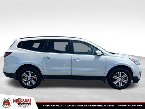Used 2017 Chevrolet Traverse LT AWD/4WD image 6