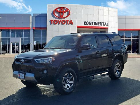 Certified 2020 Toyota 4Runner TRD Off-Road Premium w/ Moonroof Package image 3