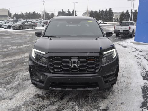 Certified 2025 Honda Ridgeline TrailSport image 2