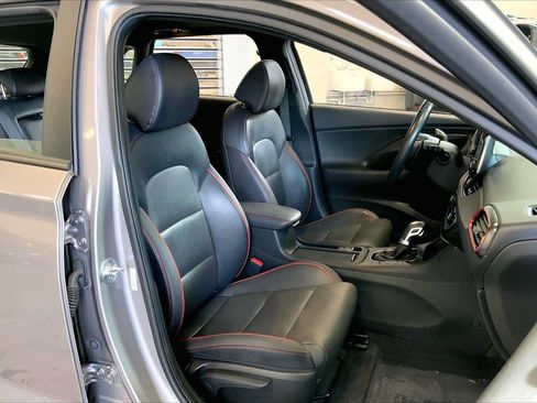 Used 2020 Hyundai Elantra GT N Line w/ Tech Package 03 FWD image 8