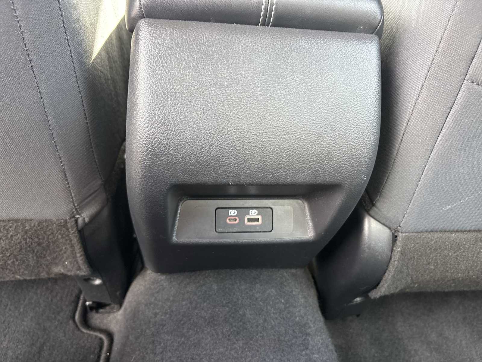 Used 2025 Nissan Altima 2.5 SV AWD/4WD image 20