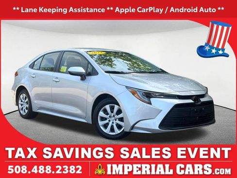 Used 2023 Toyota Corolla LE w/ Carpet Mat Package (TMS) FWD image 1